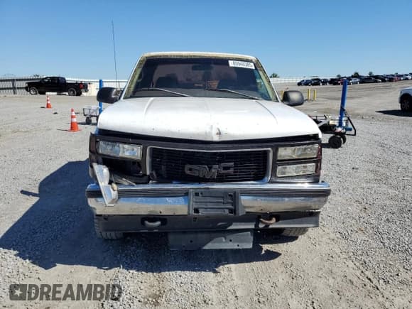 ✅ 1997 Chevrolet Silverado 1500 • VIN: 1GCEK19W4VE144819 • Лот: 85940385. Опубликован ранее на Copart с пробегом 279 329 миль. Бесплатный доступ к архиву аукционных продаж из США и подробный отчёт об истории автомобиля на DreamBid. Изображение 5.