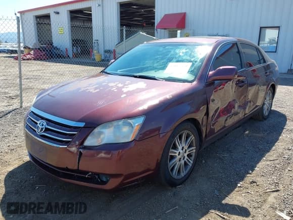 ✅ 2006 Toyota Avalon XL • VIN: 4T1BK36B36U141588 • Lot: 43017410. Wystawiony na IAAI z przebiegiem 284 414 mil. Bezpłatny archiwum sprzedaży aukcyjnych z USA i szczegółowy raport historii pojazdu na DreamBid. Zdjęcie 17.