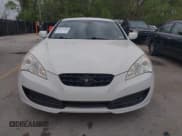 ✅ 2010 Hyundai Genesis Coupe R-Spec • VIN: KMHHT6KD0AU018646 • Lot: 42077089. Wystawiony na IAAI z przebiegiem 162 251 mil. Bezpłatny archiwum sprzedaży aukcyjnych z USA i szczegółowy raport historii pojazdu na DreamBid. Zdjęcie 6.