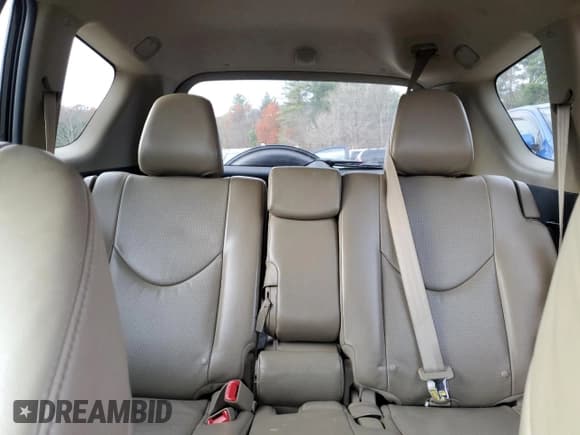 ✅ 2012 Toyota RAV4 Limited • VIN: 2T3DF4DV9CW264170 • Лот: 92075055. Опубликован ранее на Copart с пробегом 131 336 миль. Бесплатный доступ к архиву аукционных продаж из США и подробный отчёт об истории автомобиля на DreamBid. Изображение 10.