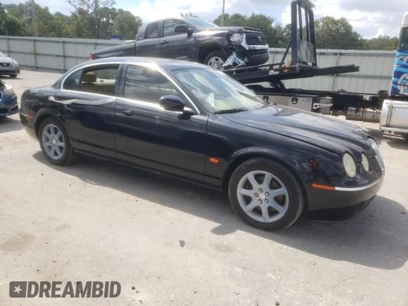 ✅ 2006 Jaguar S-Type 4.2 • VIN: SAJWA01B46HN71851 • Lot: 74090944. Wystawiony na Copart z przebiegiem Nie podano. Bezpłatny archiwum sprzedaży aukcyjnych z USA i szczegółowy raport historii pojazdu na DreamBid. Zdjęcie 4.