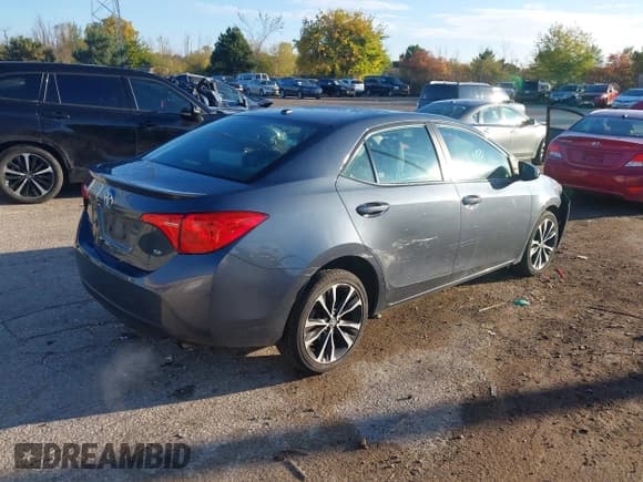 ✅ 2018 Toyota Corolla LE • VIN: 2T1BURHE7JC046112 • Lot: 43424122. Listed on IAAI with 108,782 mi. Free auction sales archive from the USA and detailed vehicle history report at DreamBid. Image 4.