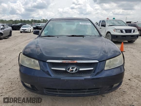 ✅ 2008 Hyundai Sonata SE • VIN: 5NPEU46C28H335522 • Лот: 62860814. Опубликован ранее на Copart с пробегом Не указан. Бесплатный доступ к архиву аукционных продаж из США и подробный отчёт об истории автомобиля на DreamBid. Изображение 5.