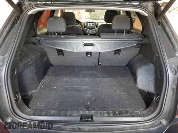 ✅ 2021 Chevrolet Equinox LT • VIN: 2GNAXJEV0M6160815 • Лот: 42307720. Опубликован ранее на IAAI с пробегом 136 193 миль. Бесплатный доступ к архиву аукционных продаж из США и подробный отчёт об истории автомобиля на DreamBid. Изображение 1.