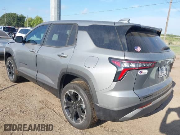 2025 Chevrolet Equinox FWD LT z VIN 3GNAXHEG0SL299975, wystawiony jako IAAI lot #42050836 z przebiegiem 1 129 mil mil oraz . Historia ofert i sprzedaży dostępna na DreamBid. Obrazek 3.