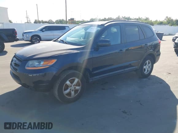 ✅ 2008 Hyundai Santa Fe GLS • VIN: 5NMSG13D38H209205 • Лот: 43652590. Опубликован ранее на IAAI с пробегом 156 104 миль. Бесплатный доступ к архиву аукционных продаж из США и подробный отчёт об истории автомобиля на DreamBid. Изображение 2.