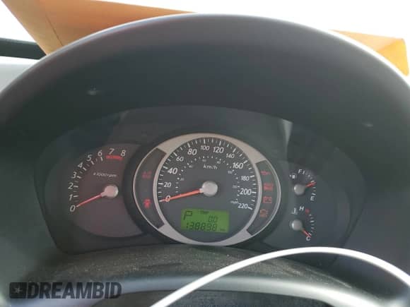 2005 Hyundai Tucson z VIN KM8JM12D95U105582, wystawiony jako Copart lot #73337864 z przebiegiem 138 898 mil mil oraz Czysty tytuł • Clean title. Historia ofert i sprzedaży dostępna na DreamBid. Obrazek 9.