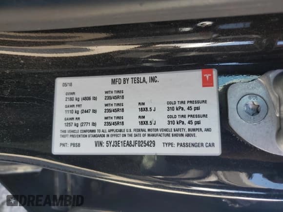 ✅ 2018 Tesla Model 3 Long Range Battery • VIN: 5YJ3E1EA8JF025429 • Lot: 83842025. Wystawiony na Copart z przebiegiem 219 200 mil. Bezpłatny archiwum sprzedaży aukcyjnych z USA i szczegółowy raport historii pojazdu na DreamBid. Zdjęcie 13.
