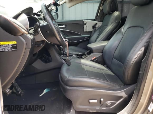 ✅ 2018 Hyundai Santa Fe Ultimate • VIN: 5NMZW4LA6JH077507 • Лот: 61937343. Опубликован ранее на Copart с пробегом 74 278 миль. Бесплатный доступ к архиву аукционных продаж из США и подробный отчёт об истории автомобиля на DreamBid. Изображение 7.