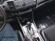 ✅ 2016 Honda Accord Sport • VIN: 1HGCR2F51GA204958 • Lot: 43578153. Wystawiony na IAAI z przebiegiem 93 594 mil. Bezpłatny archiwum sprzedaży aukcyjnych z USA i szczegółowy raport historii pojazdu na DreamBid. Zdjęcie 11.