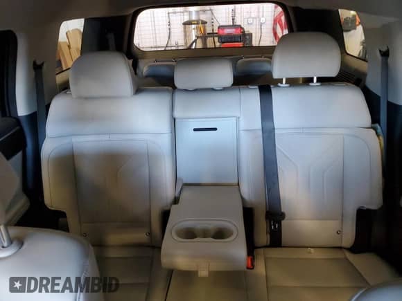 2024 Hyundai Santa Fe SEL с VIN 5NMP2DGL9RH040350, выставлен на аукционе Copart как лот 47290055 с пробегом Не указан миль и Списание • Salvage title. История ставок и продаж доступна на DreamBid. Изображение 10.