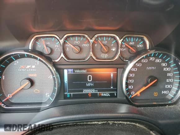 2017 Chevrolet Silverado 2500HD LT с VIN 1GC1KVEY3HF131975, выставлен на аукционе Copart как лот 82115665 с пробегом 299 929 миль миль и Чистый • Clean title. История ставок и продаж доступна на DreamBid. Изображение 9.