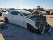 ✅ 2017 Chevrolet Camaro 2SS • VIN: 1G1FH1R76H0181439 • Lot: 92191185. Wystawiony na Copart z przebiegiem 59 069 mil. Bezpłatny archiwum sprzedaży aukcyjnych z USA i szczegółowy raport historii pojazdu na DreamBid. Zdjęcie 4.