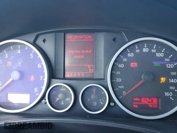 ✅ 2010 Volkswagen Touareg VR6 • VIN: WVGBF7A98AD001335 • Lot: 81735614. Listed on Copart with 160,478 mi. Free auction sales archive from the USA and detailed vehicle history report at DreamBid. Image 9.