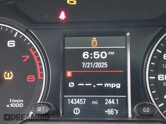 ✅ 2011 Audi Q5 Premium Plus • VIN: WA1DKAFP6BA001604 • Lot: 42793248. Wystawiony na IAAI z przebiegiem 143 457 mil. Bezpłatny archiwum sprzedaży aukcyjnych z USA i szczegółowy raport historii pojazdu na DreamBid. Zdjęcie 15.