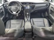 ✅ 2017 Toyota Corolla LE • VIN: 2T1BURHE1HC883996 • Lot: 93923485. Wystawiony na Copart z przebiegiem 212 001 mil. Bezpłatny archiwum sprzedaży aukcyjnych z USA i szczegółowy raport historii pojazdu na DreamBid. Zdjęcie 8.