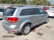 ✅ 2019 Dodge Journey SE • VIN: 3C4PDCBB5KT866690 • Lot: 43390364. Wystawiony na IAAI z przebiegiem 50 233 mil. Bezpłatny archiwum sprzedaży aukcyjnych z USA i szczegółowy raport historii pojazdu na DreamBid. Zdjęcie 4.