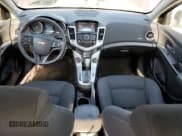 ✅ 2015 Chevrolet Cruze LT • VIN: 1G1PC5SB5F7137882 • Lot: 49864433. Listed on Copart with 134,667 mi. Free auction sales archive from the USA and detailed vehicle history report at DreamBid. Image 8.