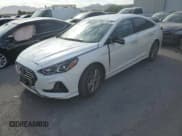 ✅ 2018 Hyundai Sonata Limited • VIN: 5NPE34AF9JH604870 • Lot: 58027652. Listed on Copart with 99,700 mi. Free auction sales archive from the USA and detailed vehicle history report at DreamBid. Image 2.