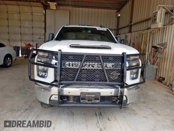 2021 Chevrolet Silverado 3500HD LT z VIN 1GC4YTEY5MF264828, wystawiony jako Copart lot #64197065 z przebiegiem Nie podano mil oraz Szkoda całkowita • Salvage title. Historia ofert i sprzedaży dostępna na DreamBid. Obrazek 5.