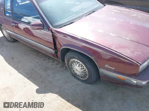 ✅ 1990 Cadillac Eldorado • VIN: 1G6EL1331LU620669 • Лот: 42040721. Опубликован ранее на IAAI с пробегом Не указан. Бесплатный доступ к архиву аукционных продаж из США и подробный отчёт об истории автомобиля на DreamBid. Изображение 6.