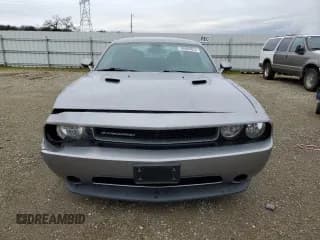 ✅ 2014 Dodge Challenger SXT • VIN: 2C3CDYAG5EH111601 • Lot: 86986824. Wystawiony na Copart z przebiegiem 83 357 mil. Bezpłatny archiwum sprzedaży aukcyjnych z USA i szczegółowy raport historii pojazdu na DreamBid. Zdjęcie 5.
