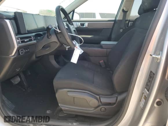 2024 Hyundai Santa Fe SE с VIN 5NMP14GL5RH018378, выставлен на аукционе Copart как лот 46814185 с пробегом 20 845 миль миль и Списание • Salvage title. История ставок и продаж доступна на DreamBid. Изображение 7.