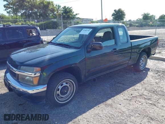 ✅ 2004 Chevrolet Colorado Z85 • VIN: 1GCCS198148182787 • Lot: 42483702. Listed on IAAI with 104,715 mi. Free auction sales archive from the USA and detailed vehicle history report at DreamBid. Image 2.