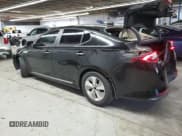 ✅ 2015 Kia Optima • VIN: KNAGM4AD6F5087665 • Lot: 85549575. Listed on Copart with 181,097 mi. Free auction sales archive from the USA and detailed vehicle history report at DreamBid. Image 2.