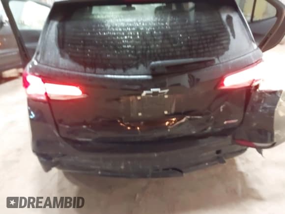 ✅ 2024 Chevrolet Equinox RS • VIN: 3GNAXWEG3RL222998 • Lot: 41281790. Listed on IAAI with 10,885 mi. Free auction sales archive from the USA and detailed vehicle history report at DreamBid. Image 6.