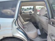 ✅ 2009 Subaru Forester X • VIN: JF2SH63609H766458 • Lot: 42621929. Listed on IAAI with 152,235 mi. Free auction sales archive from the USA and detailed vehicle history report at DreamBid. Image 8.