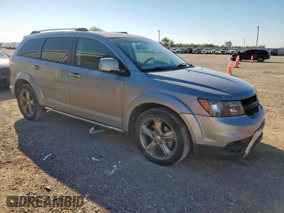 ✅ 2016 Dodge Journey Crossroad • VIN: 3C4PDCGG8GT178758 • Lot: 91218985. Listed on Copart with 134,836 mi. Free auction sales archive from the USA and detailed vehicle history report at DreamBid. Image 4.