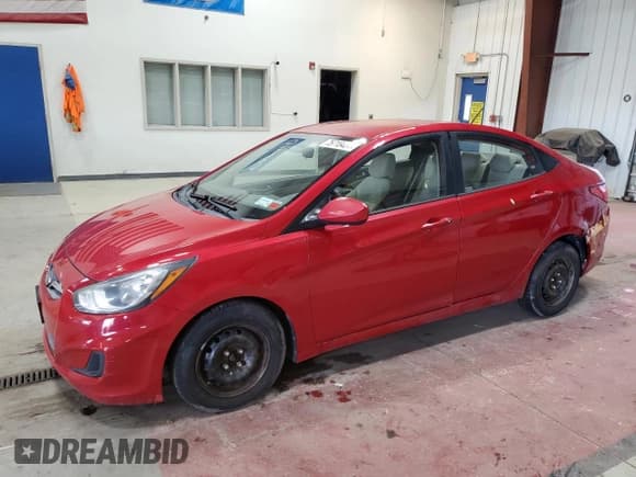 ✅ 2013 Hyundai Accent GLS • VIN: KMHCT4AE2DU584188 • Лот: 75718464. Опубликован ранее на Copart с пробегом 141 778 миль. Бесплатный доступ к архиву аукционных продаж из США и подробный отчёт об истории автомобиля на DreamBid. Изображение 1.