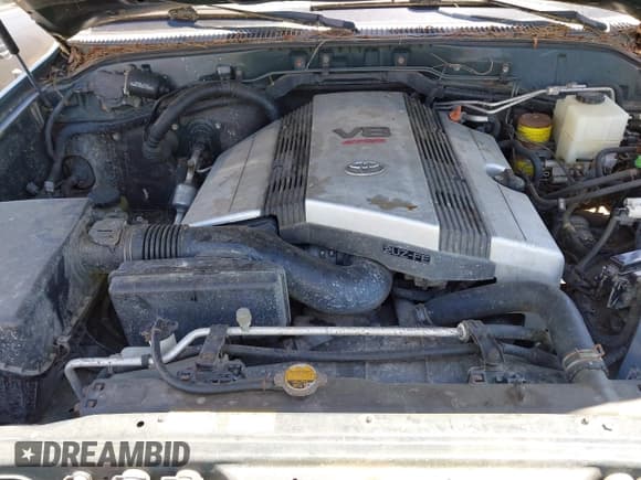 ✅ 2001 Toyota Land Cruiser • VIN: JTEHT05J612006883 • Lot: 42351679. Listed on IAAI with 177,690 mi. Free auction sales archive from the USA and detailed vehicle history report at DreamBid. Image 10.