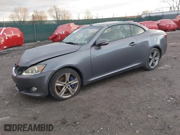 ✅ 2012 Lexus IS 350 C • VIN: JTHFE2C27C2507828 • Lot: 43813973. Wystawiony na IAAI z przebiegiem 157 906 mil. Bezpłatny archiwum sprzedaży aukcyjnych z USA i szczegółowy raport historii pojazdu na DreamBid. Zdjęcie 17.