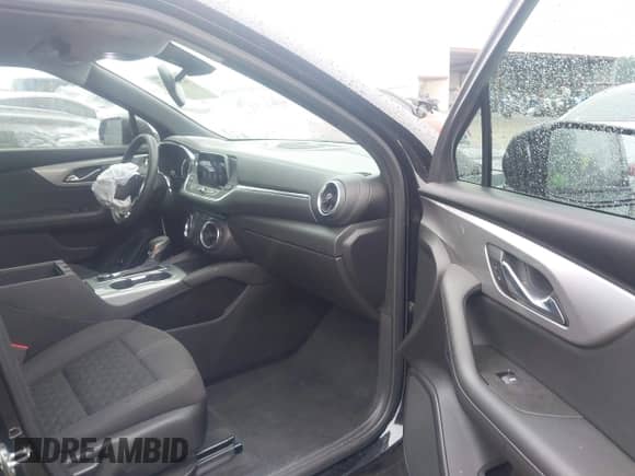 ✅ 2021 Chevrolet Blazer LT • VIN: 3GNKBBRA9MS559191 • Lot: 42435262. Listed on IAAI with 61,557 mi miles. Access the free auction sales archive from the USA and view a detailed vehicle history report at DreamBid. Image 5.