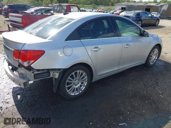 ✅ 2013 Chevrolet Cruze ECO • VIN: 1G1PH5SB6D7253414 • Лот: 43339679. Опубликован ранее на IAAI с пробегом 157 968 миль. Бесплатный доступ к архиву аукционных продаж из США и подробный отчёт об истории автомобиля на DreamBid. Изображение 4.