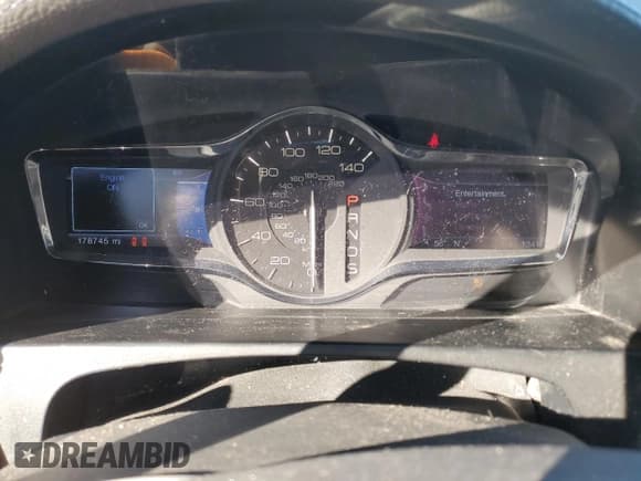 ✅ 2013 Lincoln MKX • VIN: 2LMDJ6JK9DBL17300 • Lot: 85756695. Listed on Copart with 178,745 mi. Free auction sales archive from the USA and detailed vehicle history report at DreamBid. Image 9.