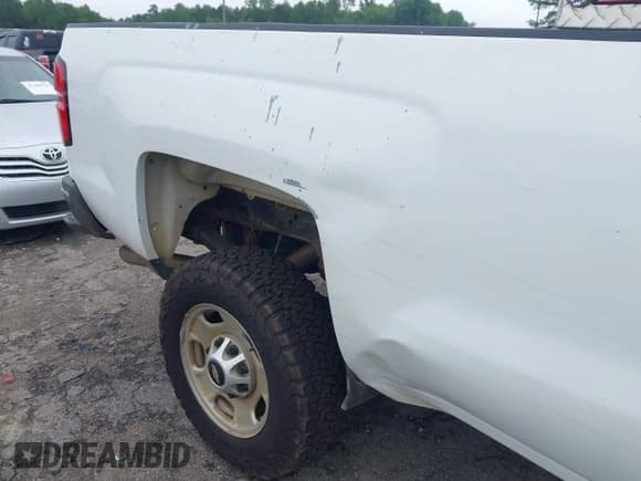 ✅ 2019 Chevrolet Silverado 2500HD Work Truck • VIN: 2GC2CREG2K1226543 • Lot: 42174597. Listed on IAAI with 168,676 mi. Free auction sales archive from the USA and detailed vehicle history report at DreamBid. Image 17.