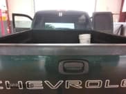 ✅ 2006 Chevrolet Silverado 2500HD Work Truck • VIN: 1GCHC29U46E236383 • Lot: 42621119. Wystawiony na IAAI z przebiegiem 138 809 mil. Bezpłatny archiwum sprzedaży aukcyjnych z USA i szczegółowy raport historii pojazdu na DreamBid. Zdjęcie 1.