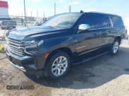 ✅ 2023 Chevrolet Suburban Premier • VIN: 1GNSCFKD8PR353280 • Lot: 43401708. Wystawiony na IAAI z przebiegiem 42 587 mil. Bezpłatny archiwum sprzedaży aukcyjnych z USA i szczegółowy raport historii pojazdu na DreamBid. Zdjęcie 2.