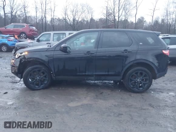 ✅ 2019 Land Rover Discovery Sport HSE • VIN: SALCR2FX2KH793351 • Лот: 38305396. Опубликован ранее на IAAI с пробегом 51 964 миль. Бесплатный доступ к архиву аукционных продаж из США и подробный отчёт об истории автомобиля на DreamBid. Изображение 14.