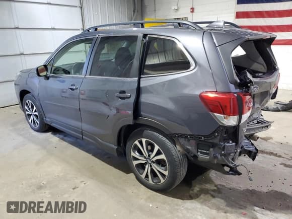 ✅ 2022 Subaru Forester Limited • VIN: JF2SKAPC4NH421240 • Lot: 85000305. Wystawiony na Copart z przebiegiem 39 933 mil. Bezpłatny archiwum sprzedaży aukcyjnych z USA i szczegółowy raport historii pojazdu na DreamBid. Zdjęcie 2.