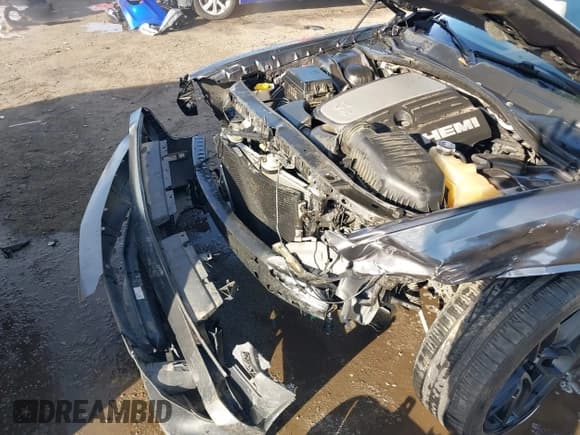 ✅ 2014 Dodge Challenger R/T Classic • VIN: 2C3CDYBT6EH101364 • Lot: 41083732. Wystawiony na IAAI z przebiegiem 50 004 mil. Bezpłatny archiwum sprzedaży aukcyjnych z USA i szczegółowy raport historii pojazdu na DreamBid. Zdjęcie 6.