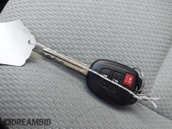 ✅ 2016 Toyota Prius One • VIN: JTDKDTB30G1139961 • Lot: 41999516. Listed on IAAI with 65,351 mi. Free auction sales archive from the USA and detailed vehicle history report at DreamBid. Image 11.