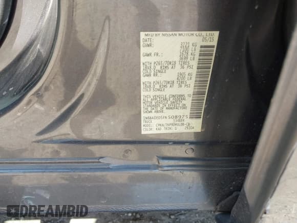 ✅ 2015 Nissan Titan SV • VIN: 1N6BA0ED5FN508975 • Lot: 42032737. Listed on IAAI with 97,432 mi. Free auction sales archive from the USA and detailed vehicle history report at DreamBid. Image 9.