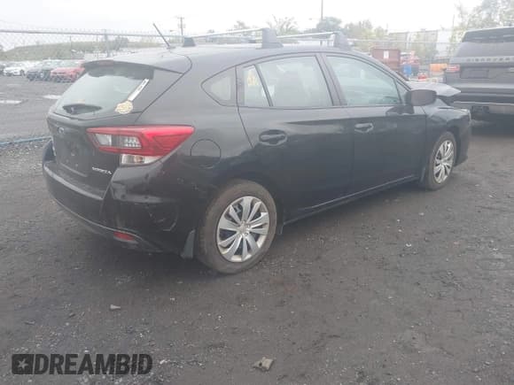 ✅ 2021 Subaru Impreza • VIN: 4S3GTAB62M3715573 • Lot: 43404791. Listed on IAAI with 21,973 mi. Free auction sales archive from the USA and detailed vehicle history report at DreamBid. Image 4.