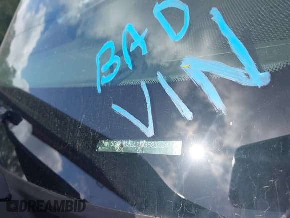 ✅ 2021 Chevrolet Silverado 1500 High Country • VIN: 3GCUYHEL1MG143522 • Lot: 42263956. Listed on IAAI with 65,416 mi. Free auction sales archive from the USA and detailed vehicle history report at DreamBid. Image 9.