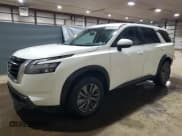 ✅ 2025 Nissan Pathfinder SV • VIN: 5N1DR3BA0SC207497 • Лот: 91887645. Опубликован ранее на Copart с пробегом 30 555 миль. Бесплатный доступ к архиву аукционных продаж из США и подробный отчёт об истории автомобиля на DreamBid. Изображение 1.