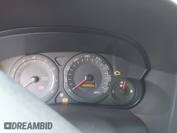 ✅ 2004 Cadillac CTS • VIN: 1G6DM577840177135 • Lot: 43092741. Listed on IAAI with 289,902 mi. Free auction sales archive from the USA and detailed vehicle history report at DreamBid. Image 7.